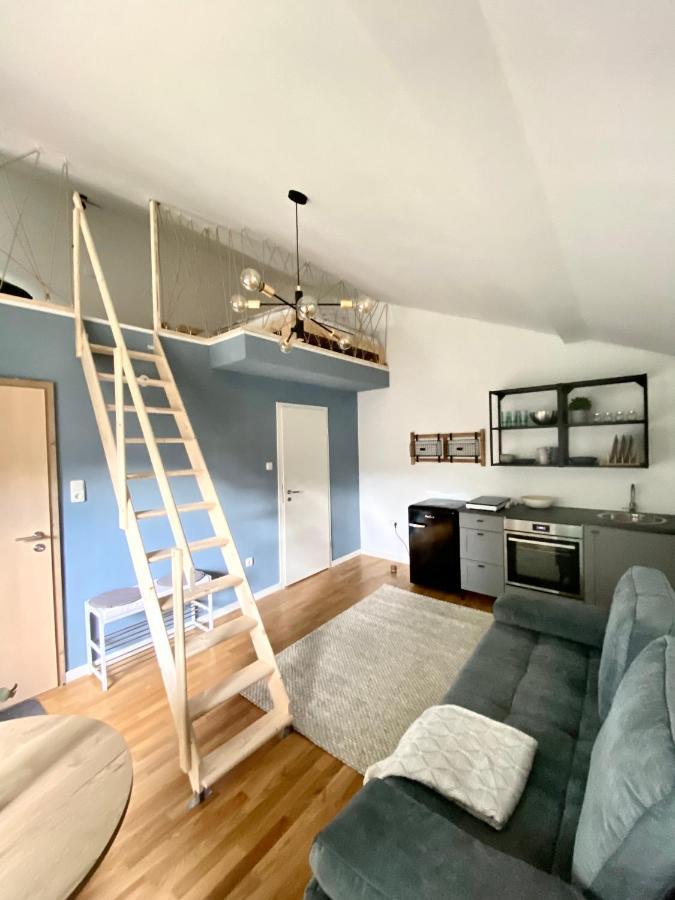 Galerie Apartment Self-Check-In Колбермор Екстериор снимка